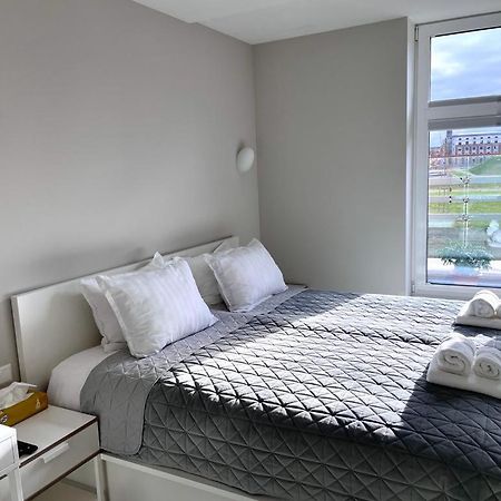 Victoria Old Town Apartments Клайпеда Екстер'єр фото
