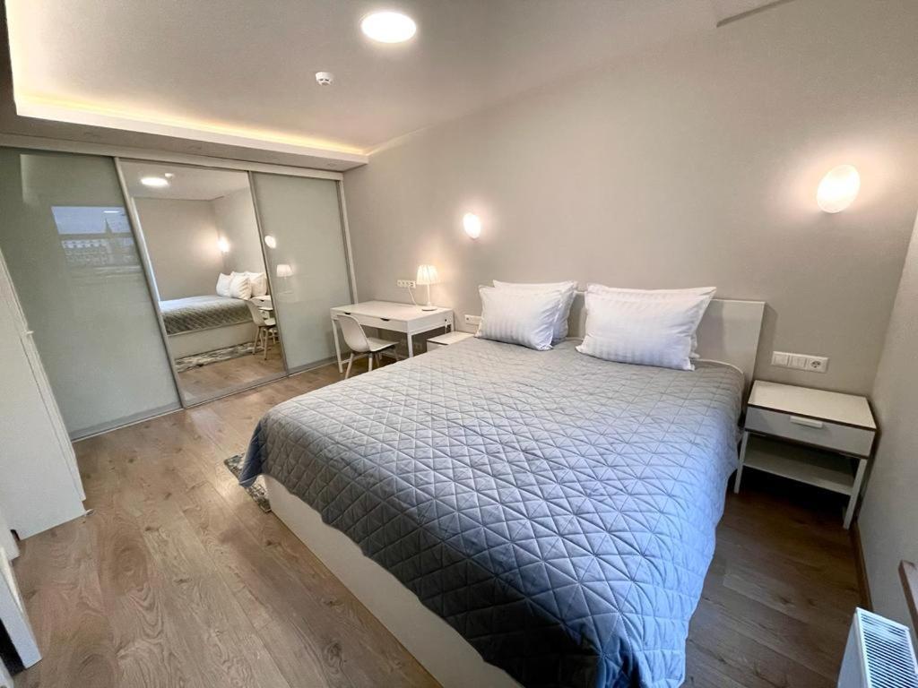 Victoria Old Town Apartments Клайпеда Екстер'єр фото